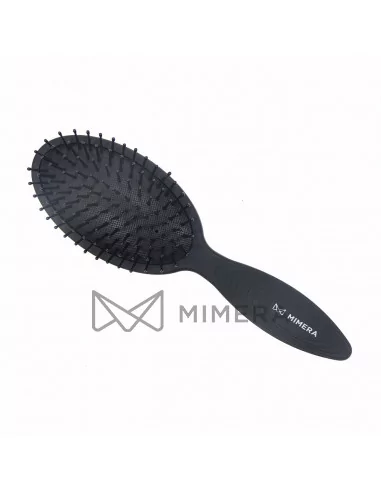 Oval hair brush
